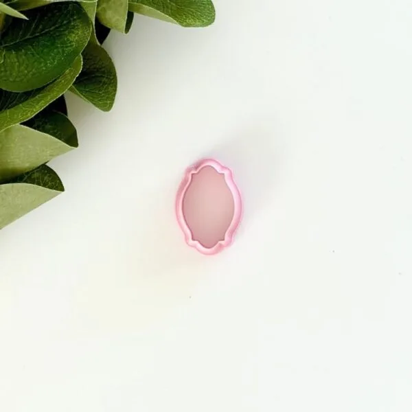 Contour Rectangle Pendant Cutter