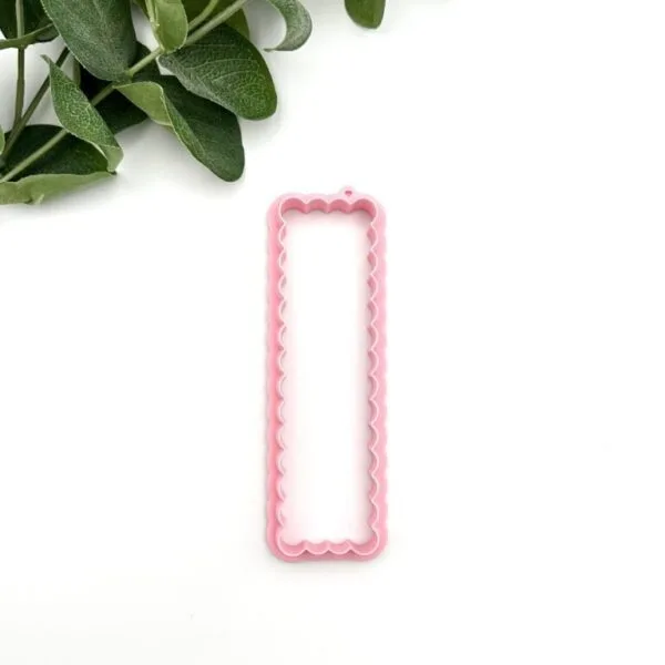 Scalloped Rectangle Bookmark Cutter